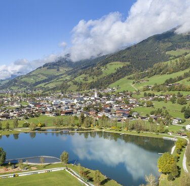 Panoramaaufnahme von Uttendorf/Weißsee im Sommer. | © TVB Uttendorf/Weißsee - Franz Reifmüller