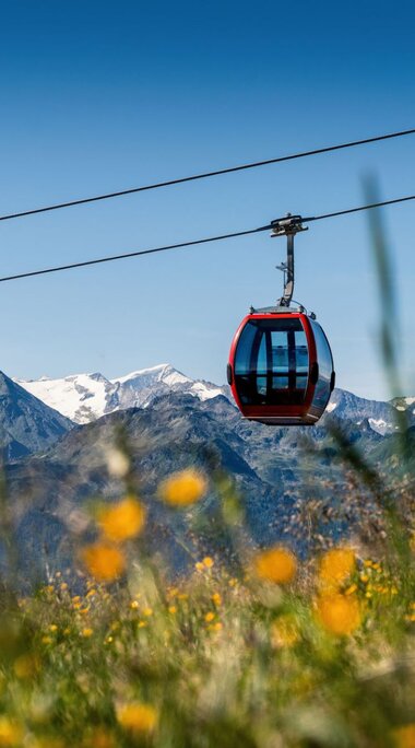 Panoramabahn Bergstation mit den Hohe Tauern im Hintergrund. | © NPHT - Florian Kreidl-Glück