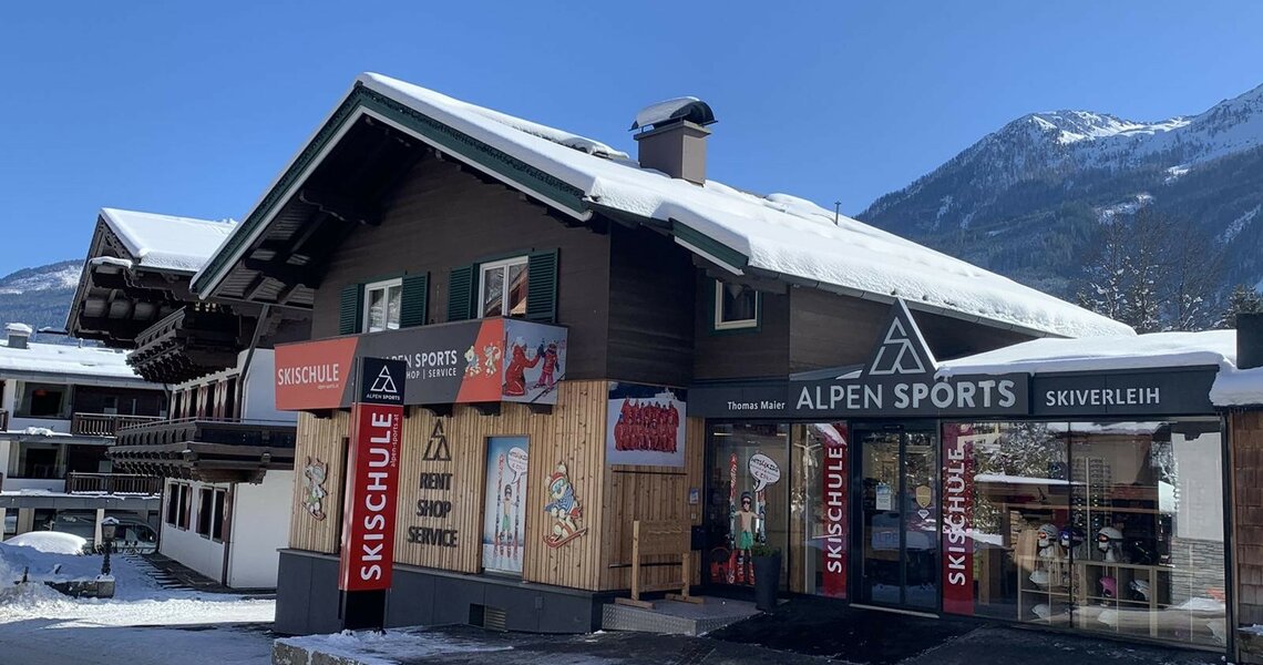 Skischule Alpen Sports mit Schnee und Bergen im Hintergrund | © Alpen Sports / Hohe Tauern National Park holiday region